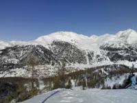 MONGINEVRO - NEVE SCI SNOW DIVERTIMENTO SPORT ARIA PURA CON VALANGA AZZURRA E CENTRO SCI TORINO